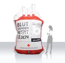 Aufblasbare Produktnachbildung - Rotes Kreuz Blutkonserve