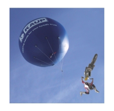 Riesenballon fliegend - Kaup